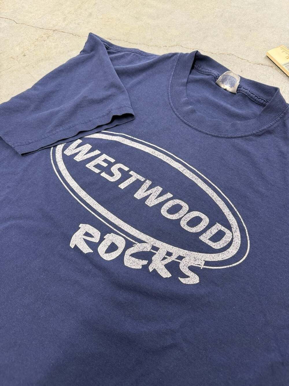 Vintage 2002 Westwood Rocks Rockathon  Promotional T-Shirt Size L